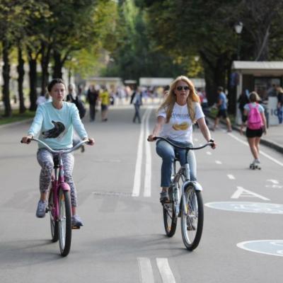 Россия, Москва, Пушкинская набережная