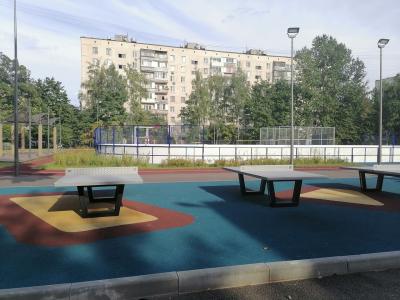 Теннисный стол