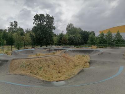 Скейт площадка