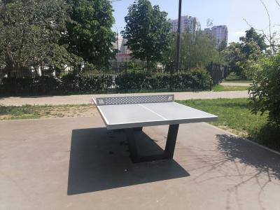 Теннисный стол