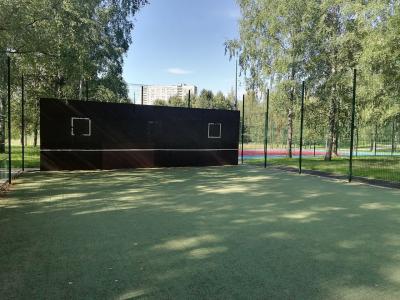 Теннисный корт